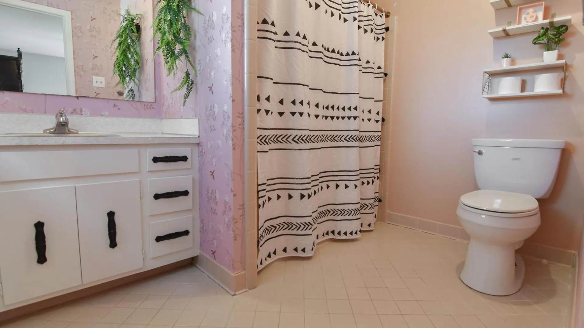 Cozy 2Br 2Ba 5 Min To Lake 20 Min To Downtown Clt Charlotte 0*,  United States